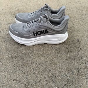 HOKA Bondi 9